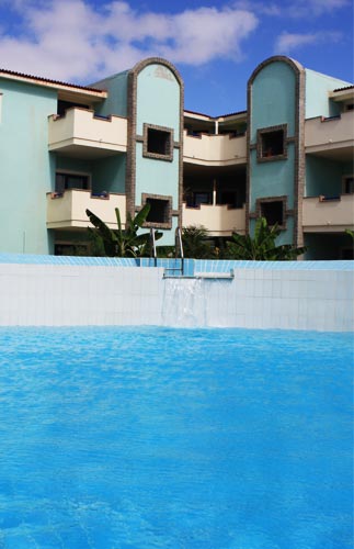 djadsal moradias pool image